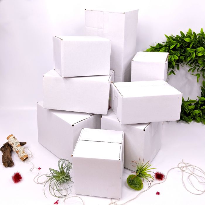 25 x Medium Cardboard Packing S/W Boxes 8x6x4 